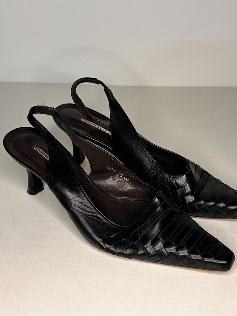 Donald J Pliner Lorey Black Leather Slingback Kitten Heels Women Size 7.5 M